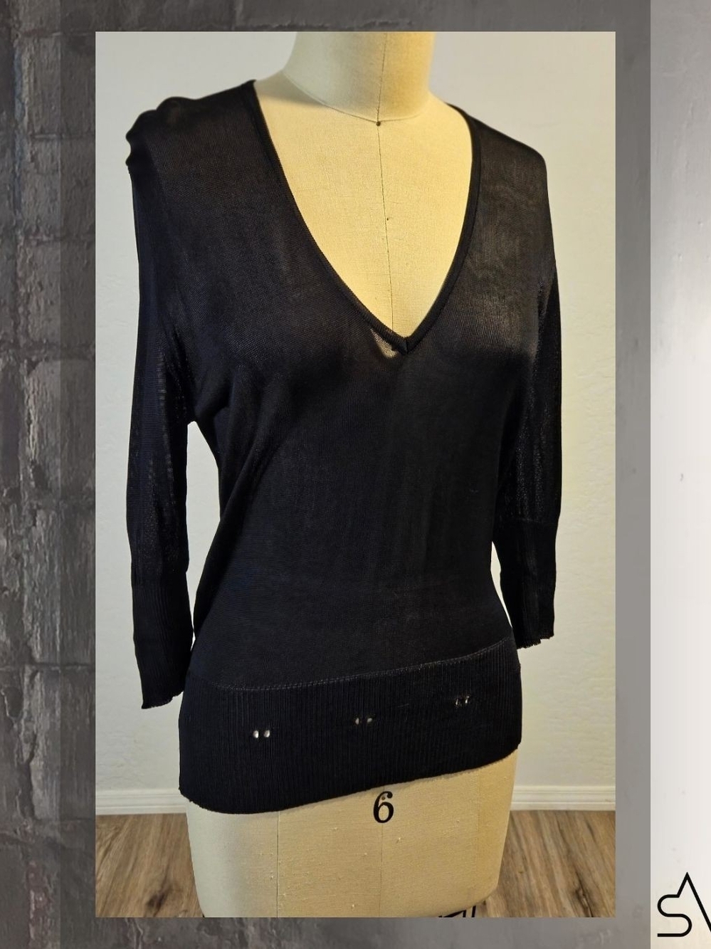 Chloé F/W 2001 Stella McCartney Sheer V-Neck Viscose Knit Top Size Large